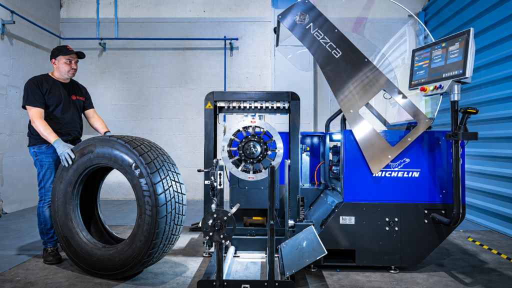 NAZCA de Michelin automatise le recreusage des pneus poids lourds