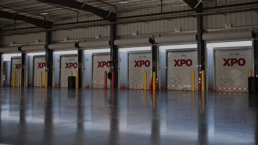 XPO Logistics déploie de nouveaux entrepôts auto